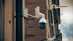 Mitos Comunes sobre la Seguridad en el Hogar: Lo que Necesitas Saber para Proteger tu Espacio